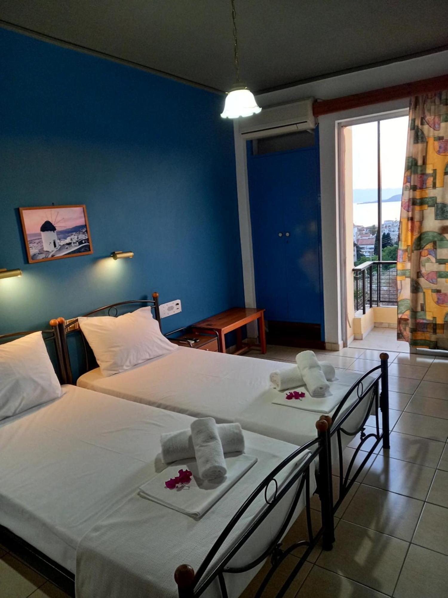 Hotel Tainaro Лутра Едипсу Екстериор снимка