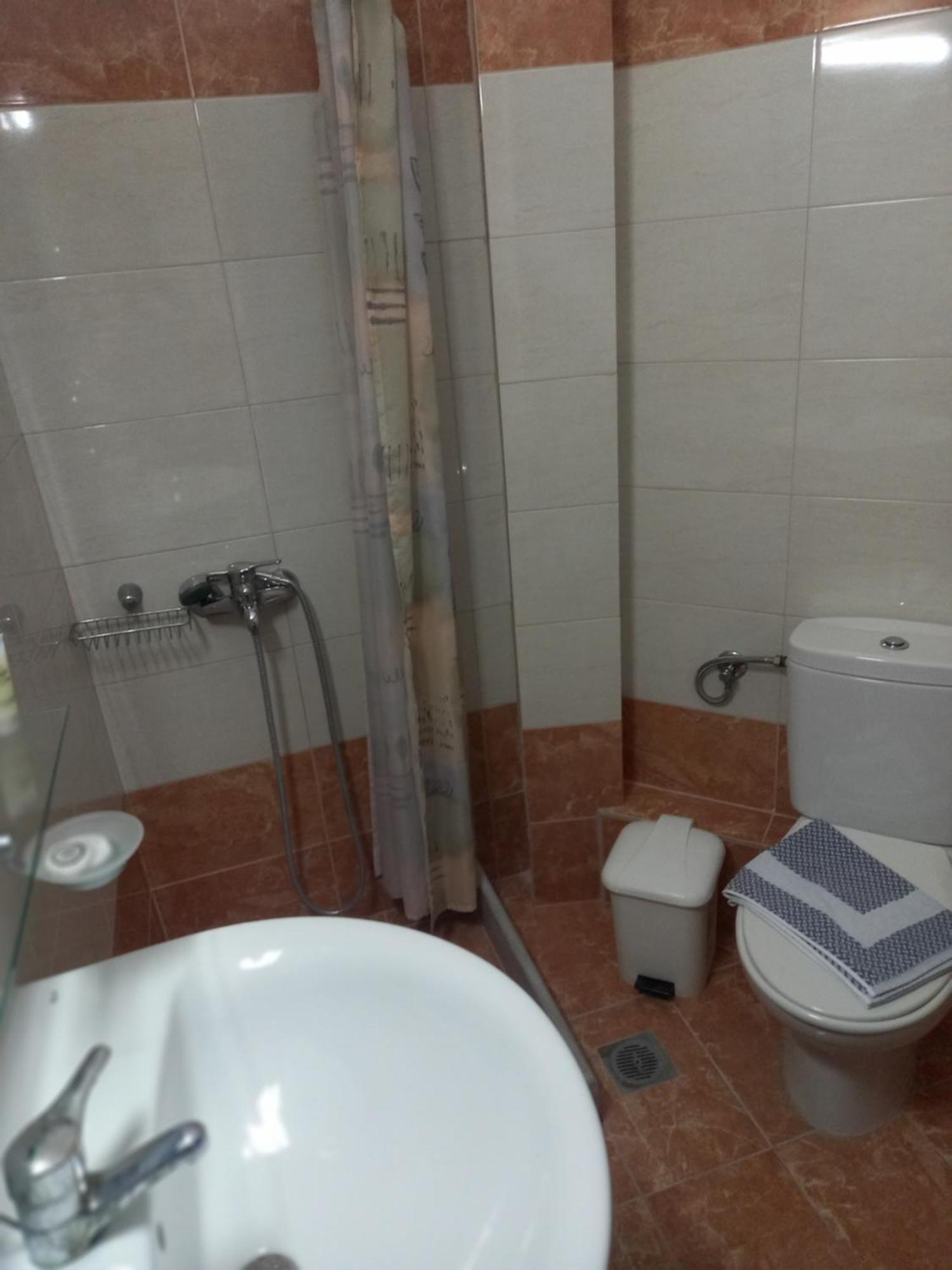 Hotel Tainaro Лутра Едипсу Екстериор снимка
